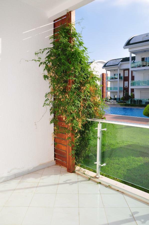 Side Gardenia Residence Exterior photo